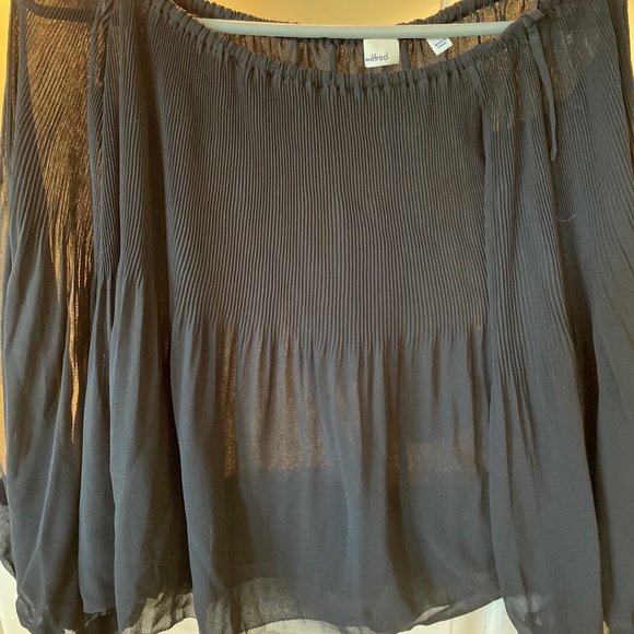 Silk top - Picture 1 of 1